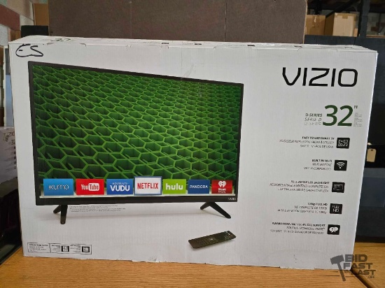 New! Vizio 32" Smart TV