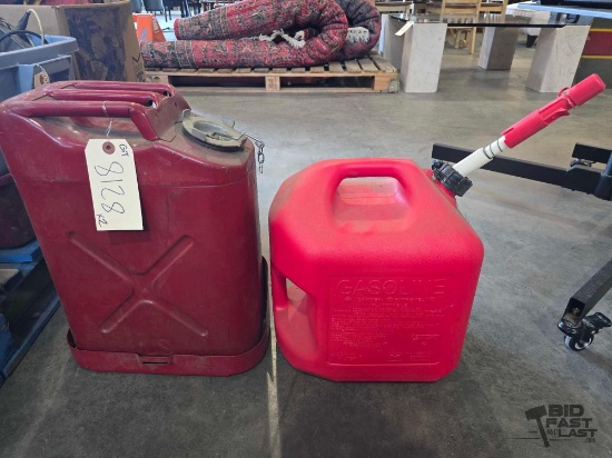 (1) Jerry Can and (1) Gas Can