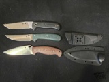 (3) Spyderco Knives and (2) Sheaths