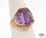 14K Gold Purple Semi-Precious Stone Ring, 3.33g