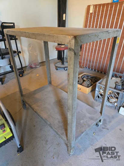 Rolling Metal Work Bench