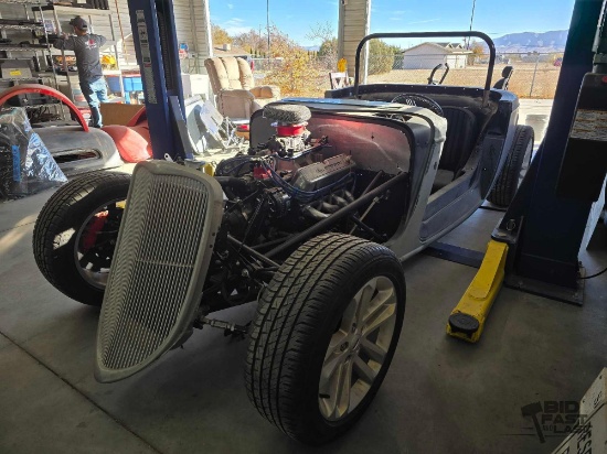 Ford Roadster Kit Car with Small Block Ford Engine
