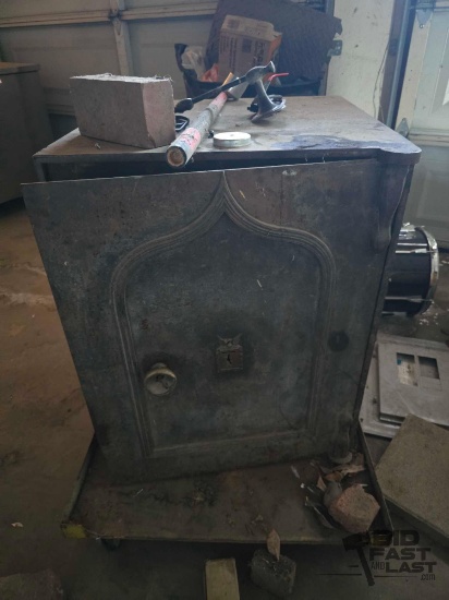 Antique Safe, No Key
