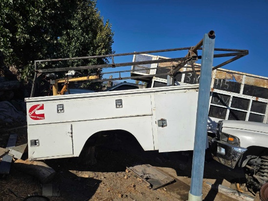 Service Bed