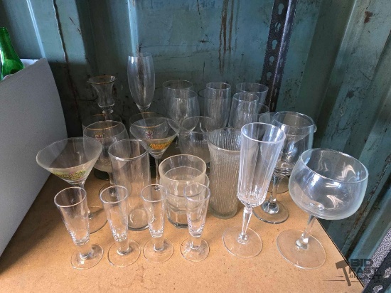 Champagne & Wine Glasses