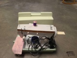 Singer Fashion Mate Sewing Machine