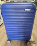 Amazon Basics Luggage Lockable Suitcase
