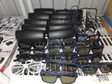 (24) 3D Glasses & (10) Cases
