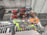 (8) Cordless Drills/Screwdrivers