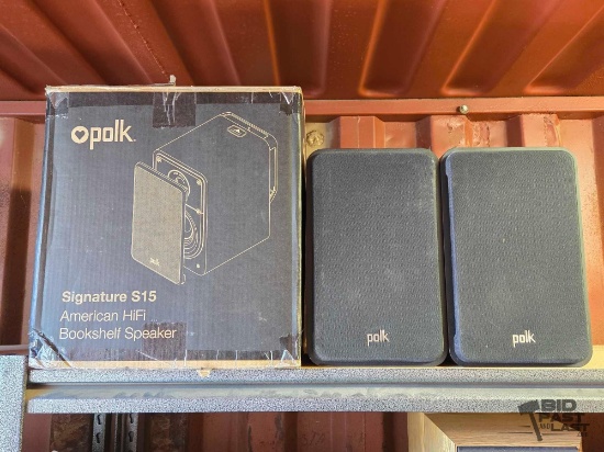 (2) Polk American Hifi Bookshelf Speaker