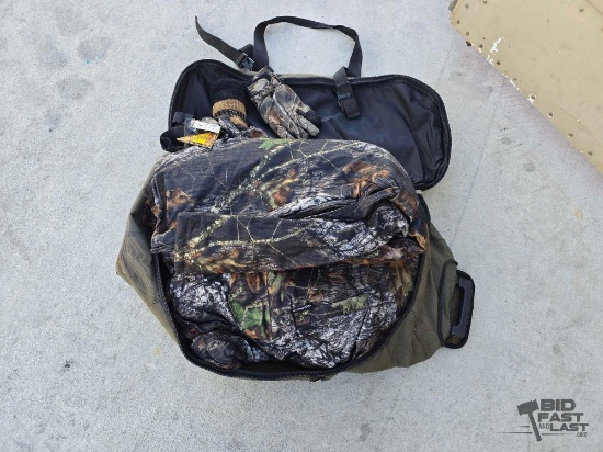Camoflage Hunting Gear in Duffel Bag