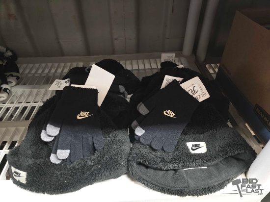NEW!!! (6) Nike Beanie & Glove Sets
