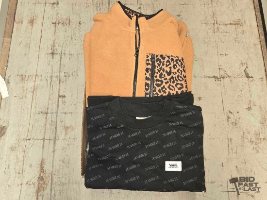 NEW!!! (11) Vans Crewnecks & Zip Up Jacket