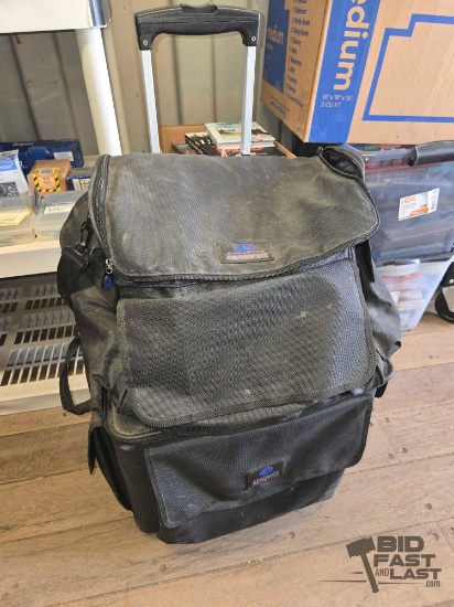 Creative Memories Pulling Tote & Duffle