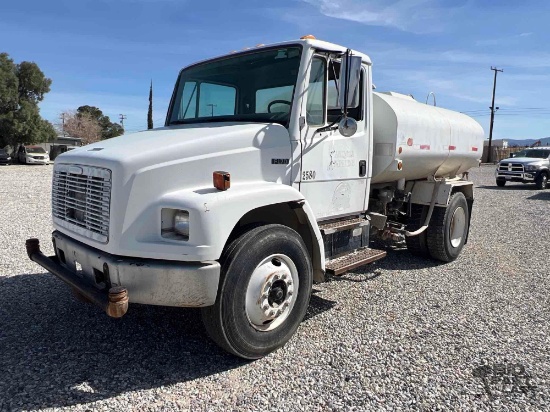 1999 Freightliner FL70 Water Truck