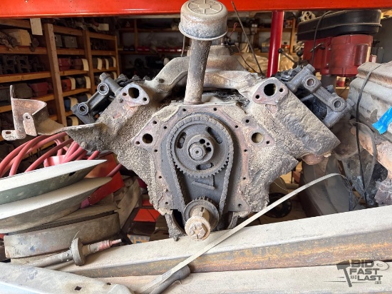 V8 Motor