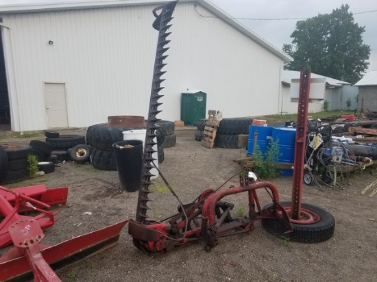 Massey Ferguson 7ft. 3pt. Sickle Mower