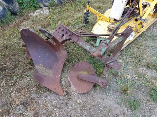 John Deere 1btm. 3pt. Plow