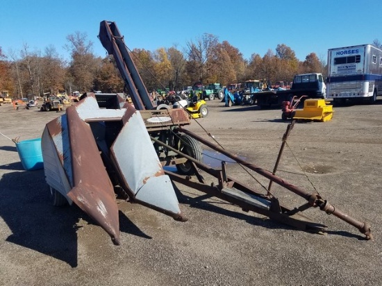 New Idea 323 1 row Corn Picker