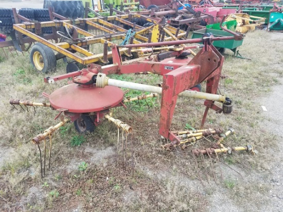 New Holland 254 3pt. Tedder Rake