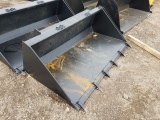 66in. QT Bucket w/Teeth