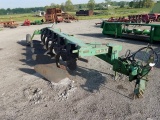 John Deere 2700 5btm. Plow