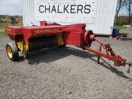 New Holland 273 Square Baler /clean