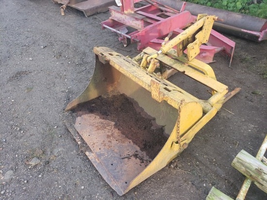 Fast hitch Dirt scoop