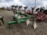 John Deere 4600 5btm. Rollover Plow