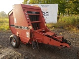 Case IH 8420 Round Baler