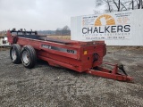 Case IH 1570 Tandem PTO Manure Spreader