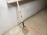 Valley Manure Fork