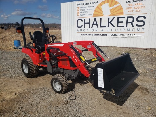 Massey Ferguson GC1723 4x4 w/Ldr