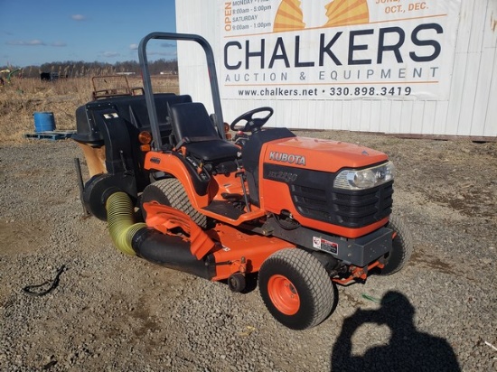 Kubota BX2230 4x4 w/Belly Mower/Bagger