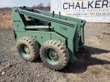 Owatonna 1700 Gas Skidsteer