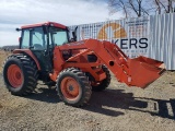 Kubota M9000 4x4 w/Cab/Heat/Air/Ldr