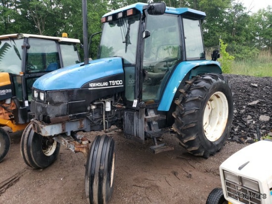 New Holland TS100 2wd w/Cab