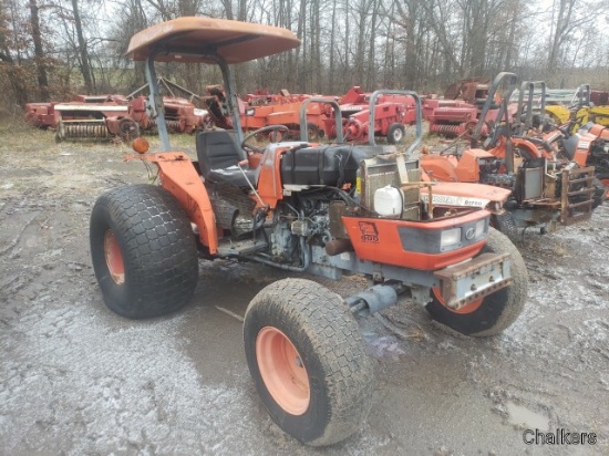 Kubota M4800 2wd