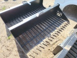 76in. Rock Bucket/High Side