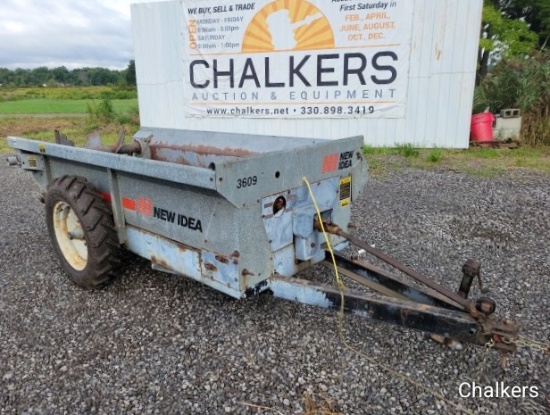 New Idea 3609 PTO Manure Spreader