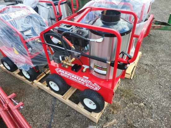 Magnum 4000 Steam Pressure Washer/New