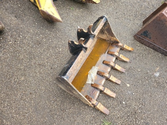 36in. Excavator Bucket