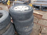 (4) 275x65x18 Tires