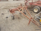 Hesston 3717 2 basket Hay Tedder