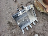 24in. Bucket