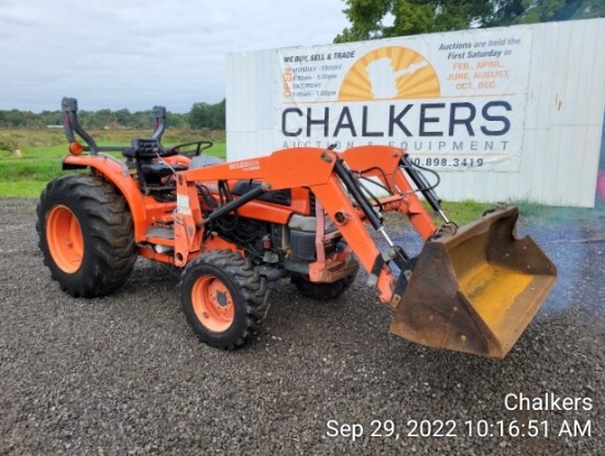 Kubota L4330 4x4 w/Ldr