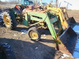 John Deere 420I w/Ldr.