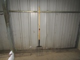 Fiberglass Handle Manure Fork