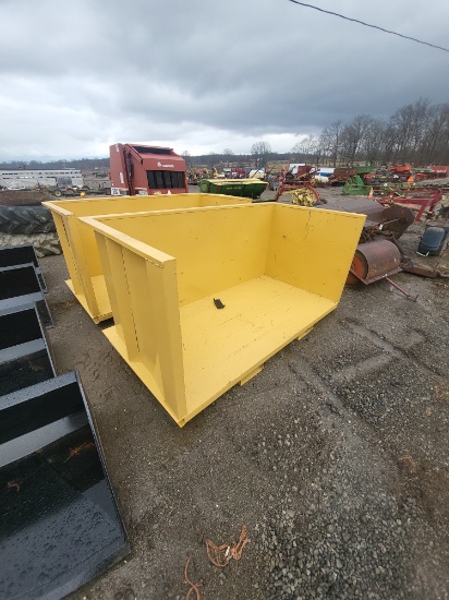 4cu. Debri Box/Forklift Att