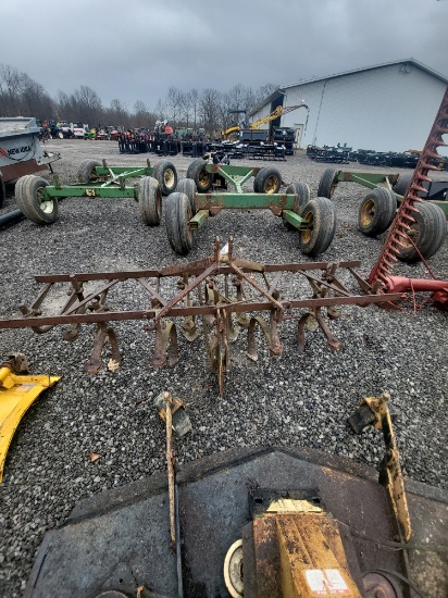 Ferguson 2row 3pt. Cultivator